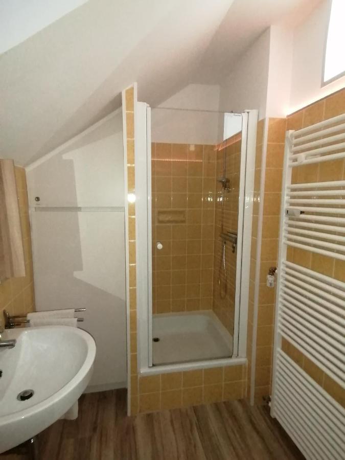 Ferienwohnung Astenrefugio 빈터베르크 외부 사진